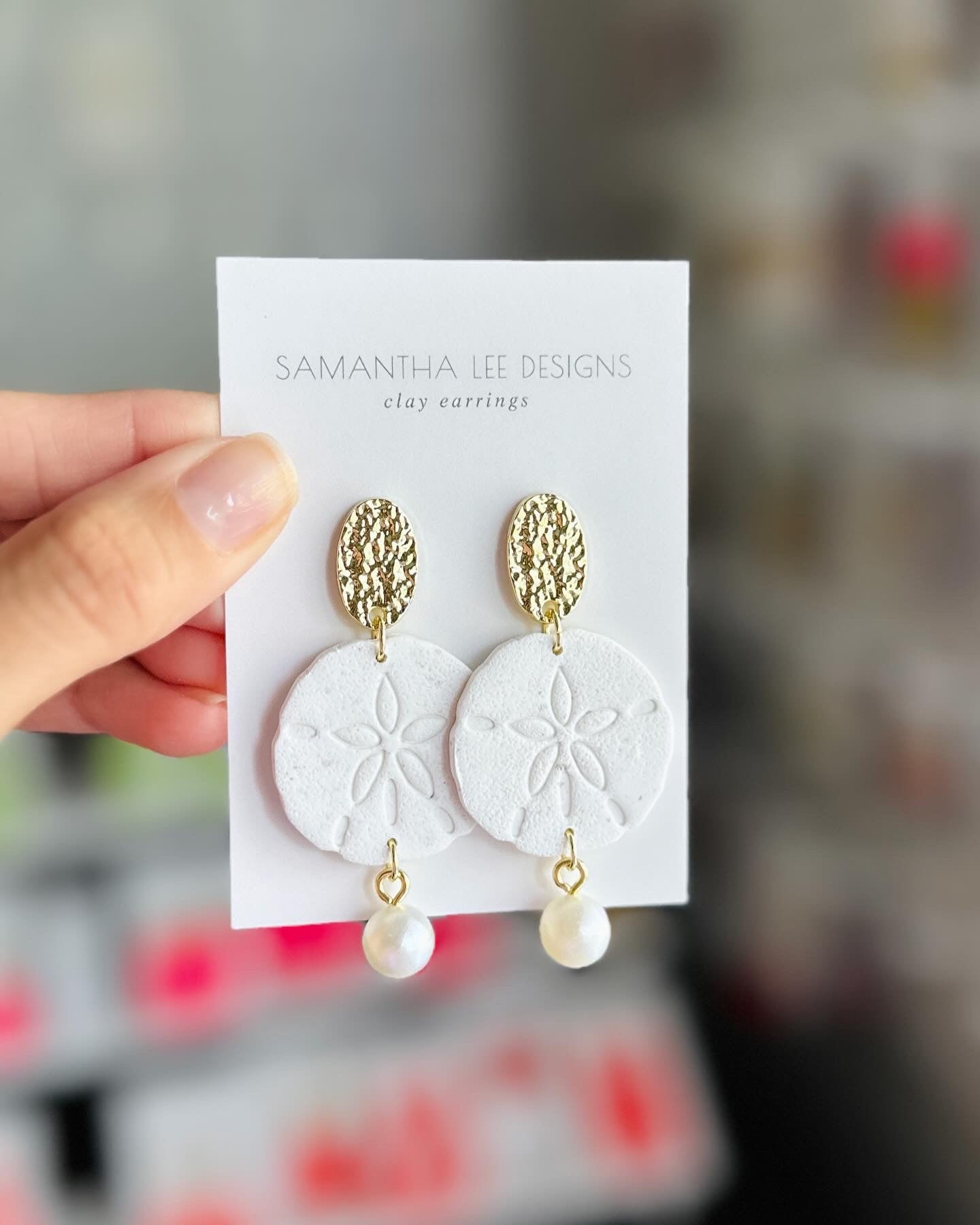 Sandy White Sand Dollar Pearl
