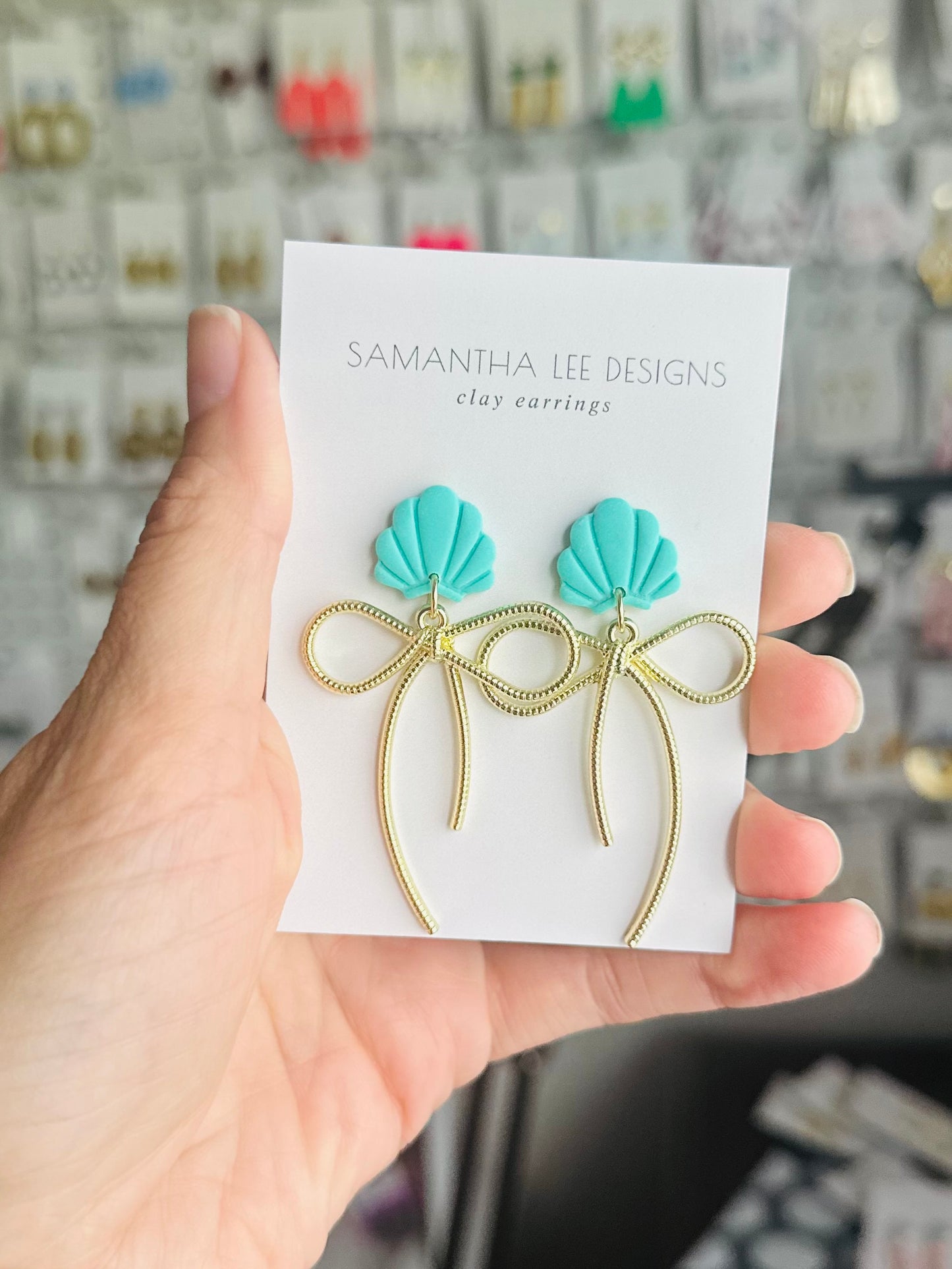 Fiji Bows