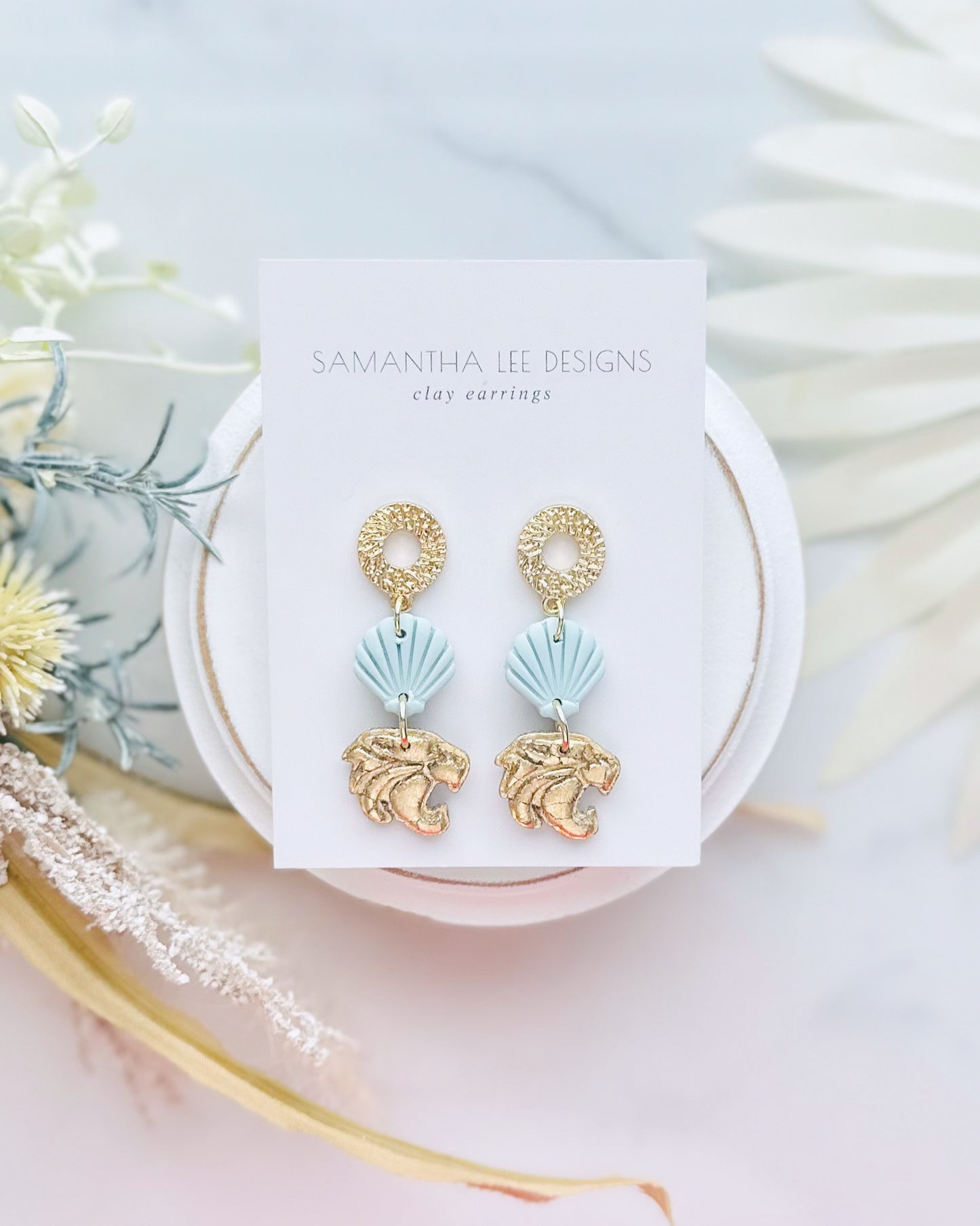 Coastal Wildcat Dangles