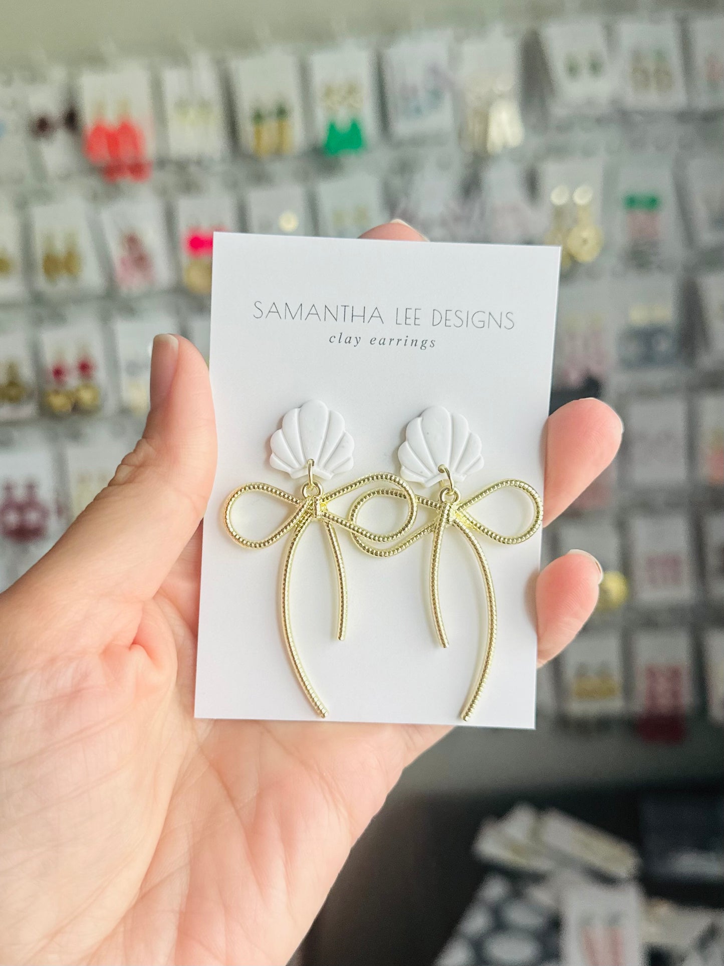 Sandy Bows