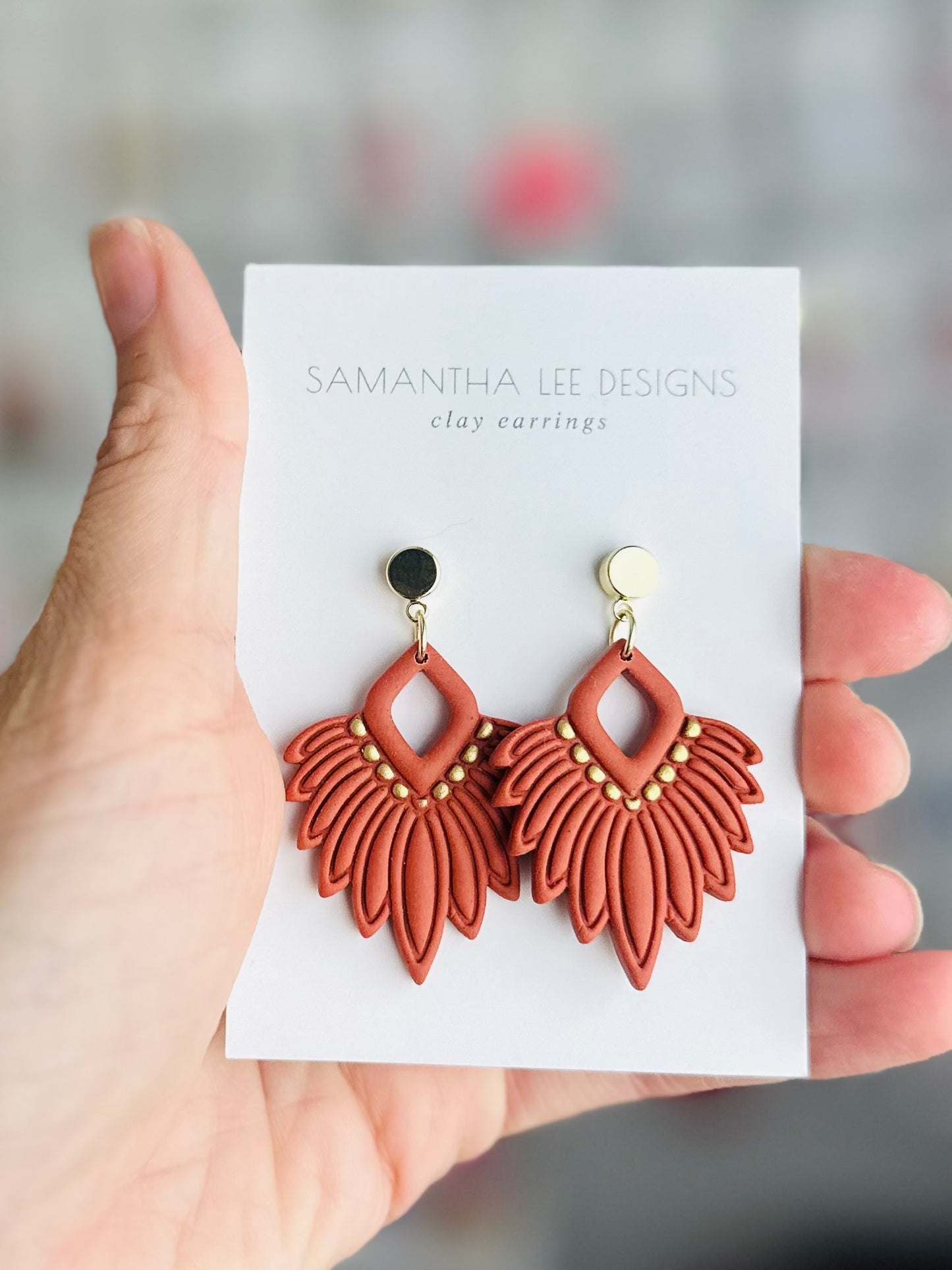 Cinnamon Feathers