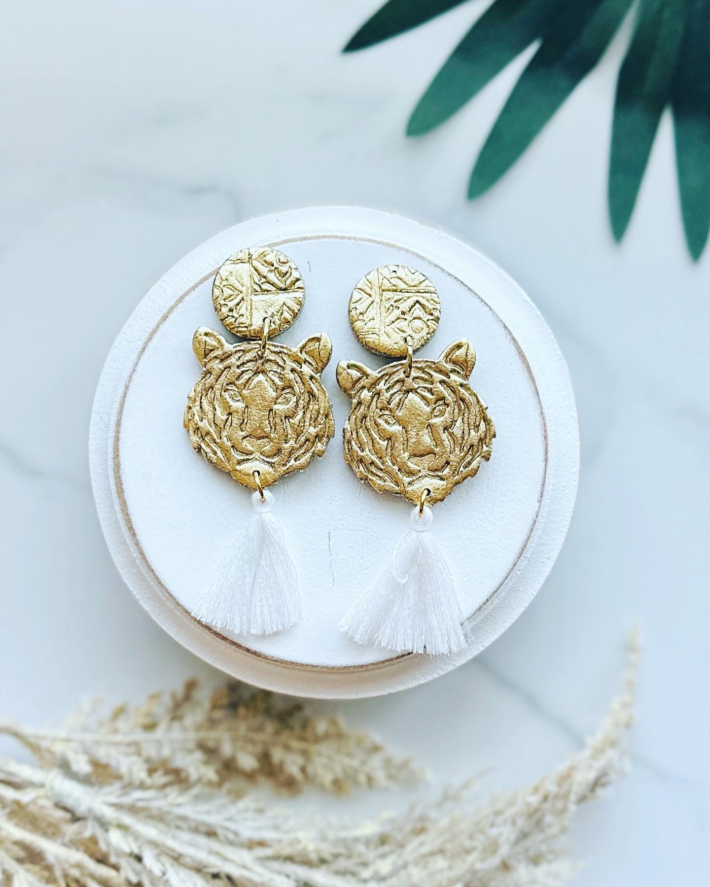 Tiger Tassel