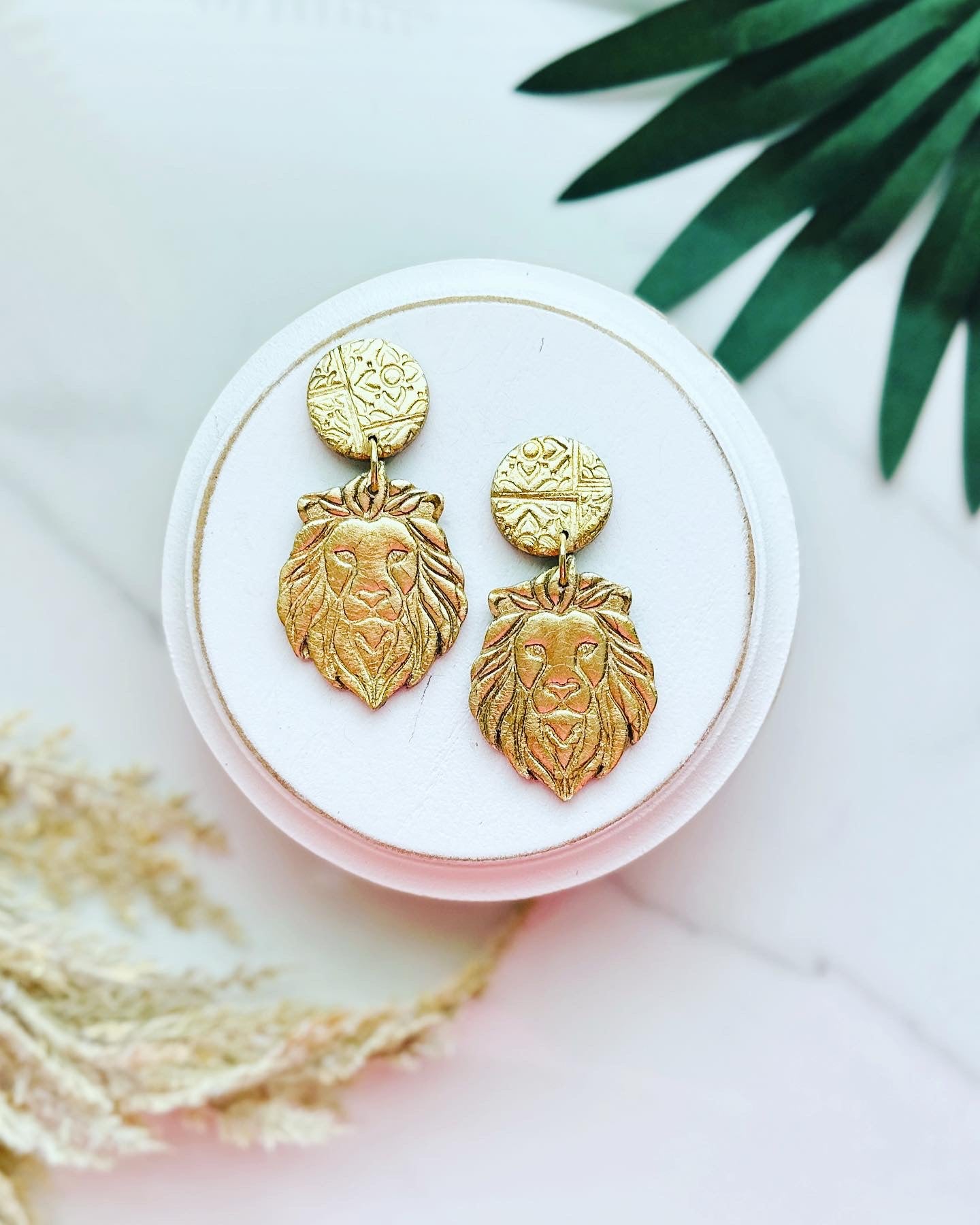 Gold Lion