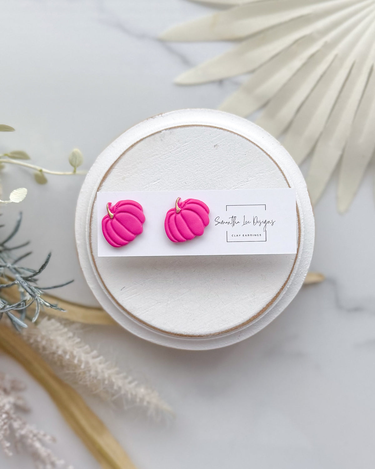 Fuchsia Pumpkin Studs