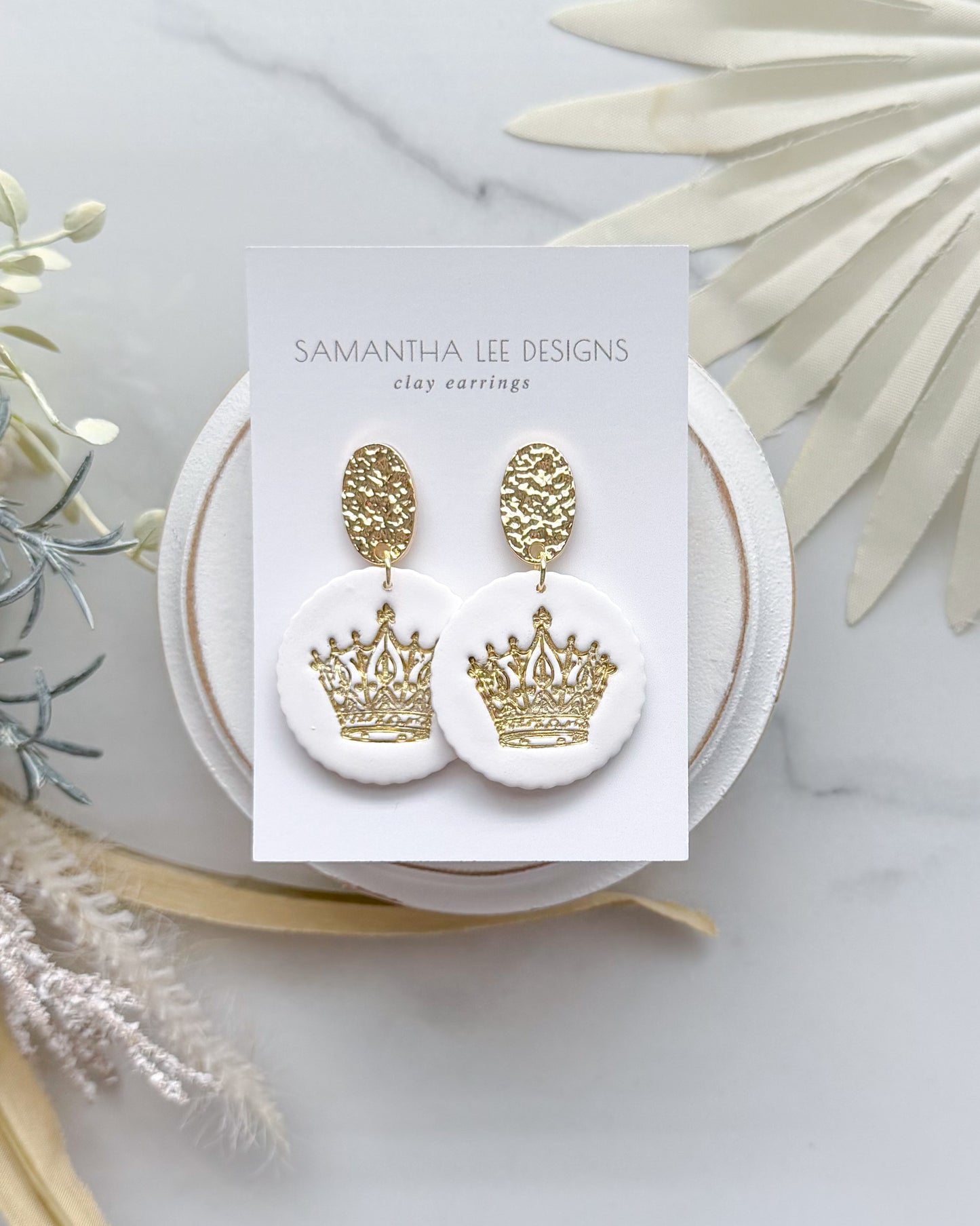 Queen Earrings